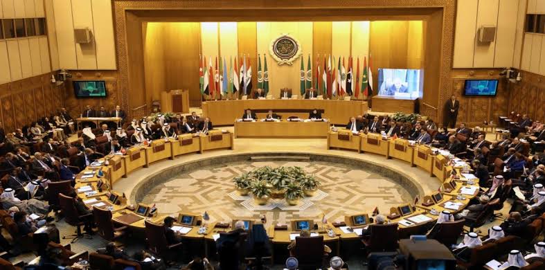 الجامعة العربية تناقش أوراق بحثية حول التنمية المستدامة والارتقاء بالإنسان والمكان
