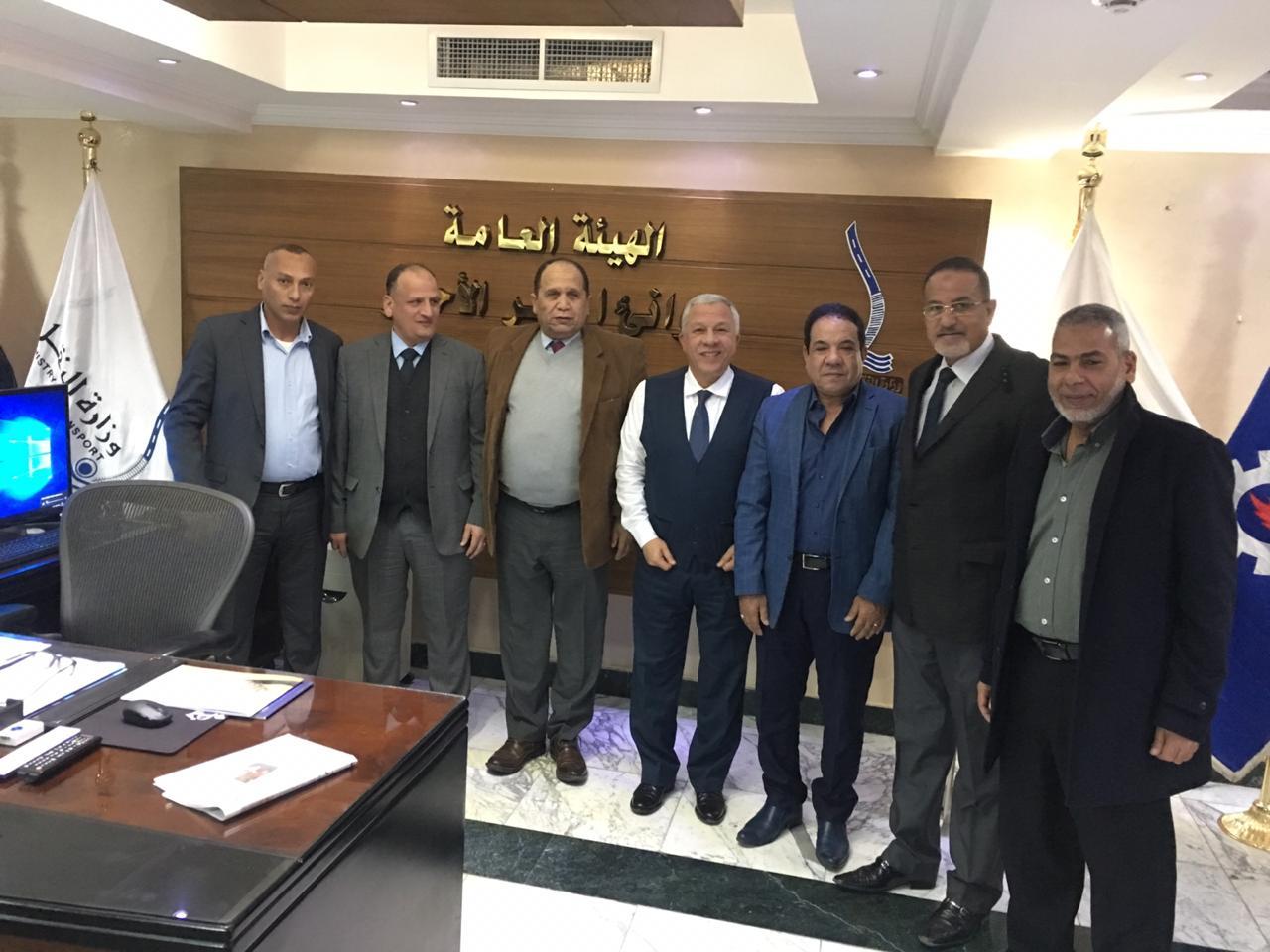 تعاون بين موانئ البحر الأحمر وغرفة الملاحة لتنشيط سوق النقل البحري