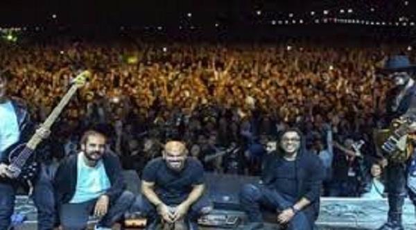  بالفيديو ...مسار إجبارى تحتفل بإطلاق ألبومها الثالث .