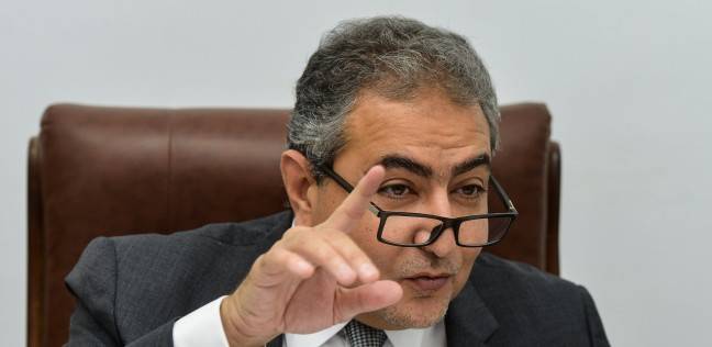 «العامرى»: قرار التعاقد مع البيطريين بفترة تحصينات الحمى القلاعية اهانة