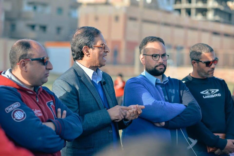  مصطفى يونس يزور نادى بنى سويف 
