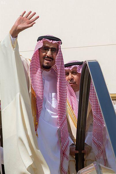 الملك سلمان يتوجه إلى تونس في زيارة رسمية .. ويرأس وفد المملكة في القمة العربية