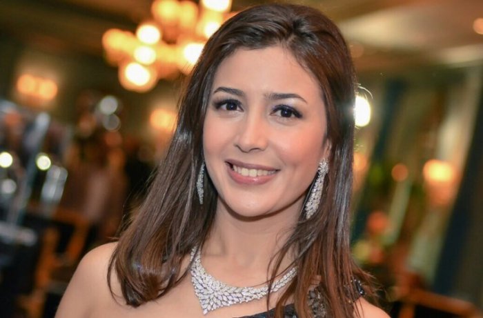 جنات تنتهي من تسجيل أغنية جديدة  