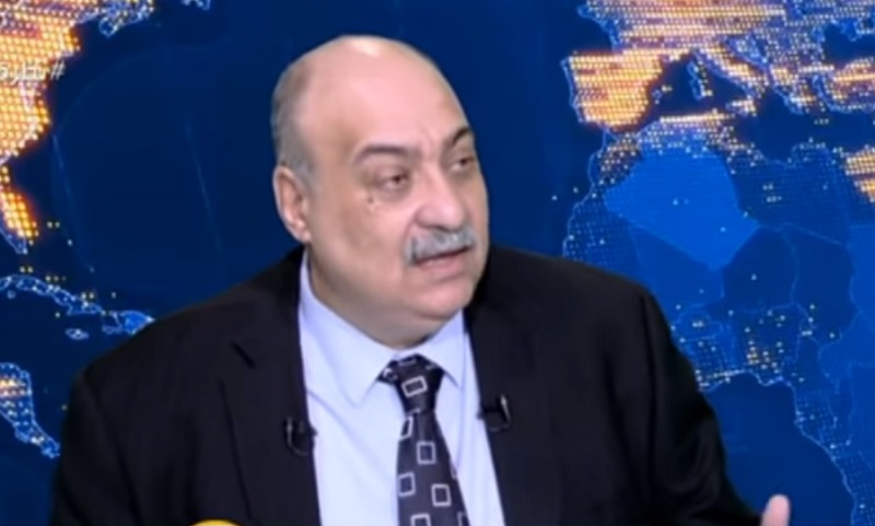 فيديو| حذف رئيس الوزراء والوزراء ووكلاء الوزارات من بطاقات التموين.. والتعليق: 