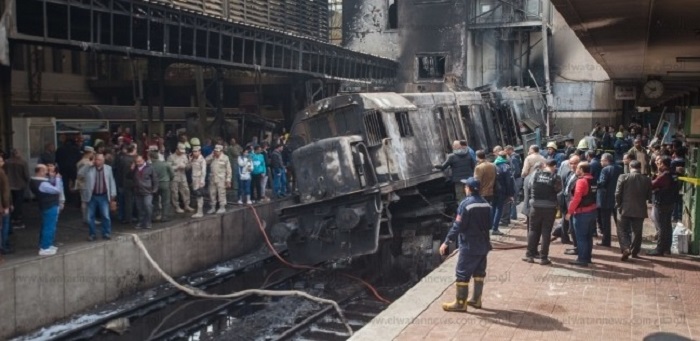 قاضى المعارضات بمحكمة شمال القاهرة  يجدد حبس 5 متهمين جدد 15 يوما فى حادث قطار محطة مصر
