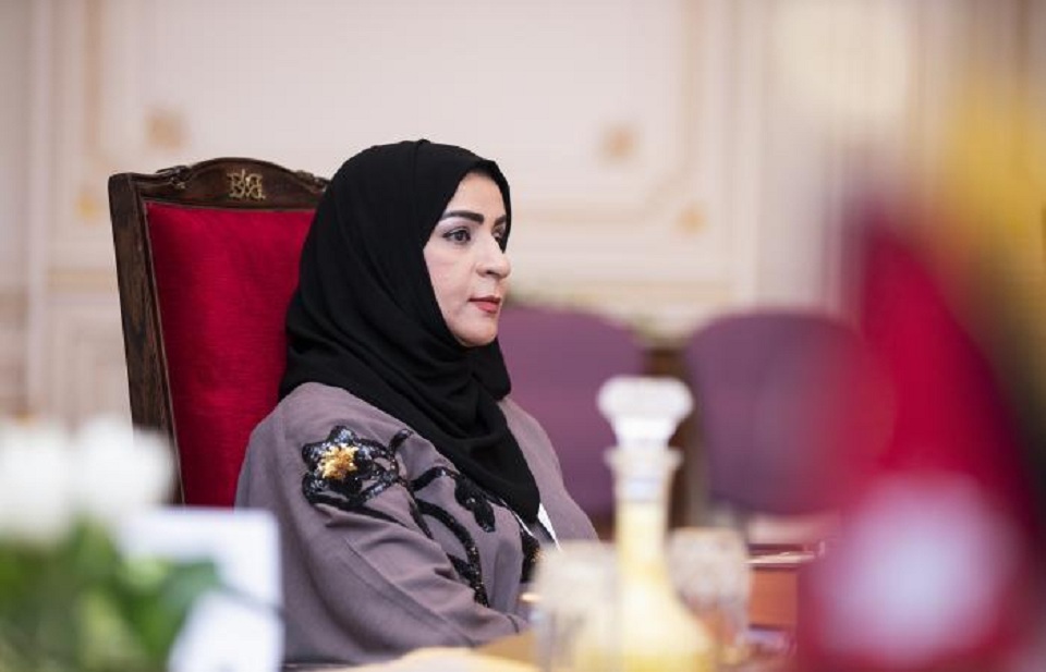 منظمة المرأة العربية تهنىء الشيخة عائشة بنت خلفان السيابية بفوزها  بجائزة كويتية للمتميزات 