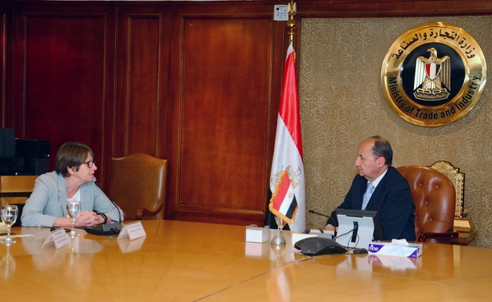 نصار: قريبًا.. افتتاح مشروع مصري فنلندي مشترك لإنتاج مواد التغليف المرن