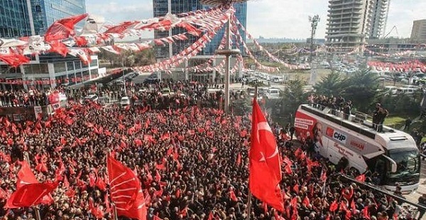 رغم رفضه المسبق، العليا للإنتخابات التركية تعيد فرو الأصوات باسطنبول بعد طعن 