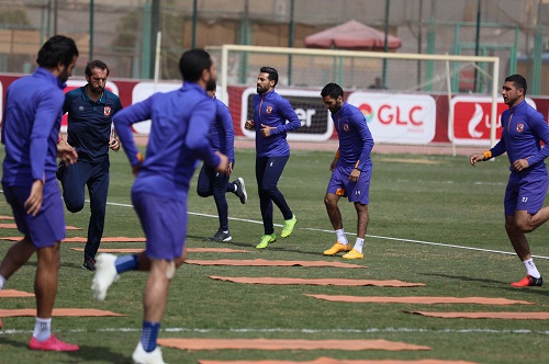 الأهلي يستأنف تدريباته غدًا استعدادًا لمواجهة المقاصة