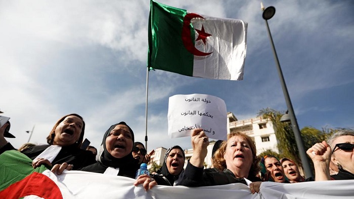 اعتقالات بالجملة لـ