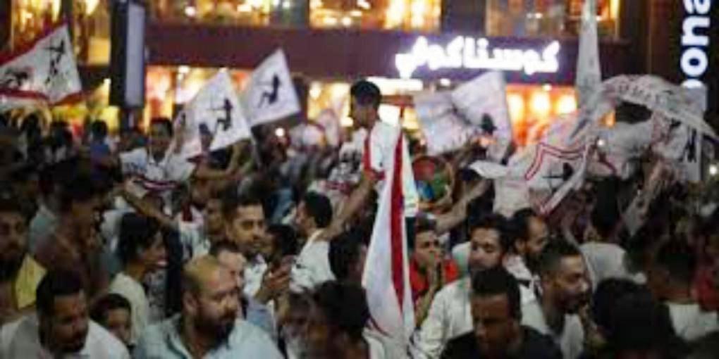 ليله بيضاء فى صعيد مصر واحتفالات حتى الصباح بعد فوز الزمالك باللقب الافريقى