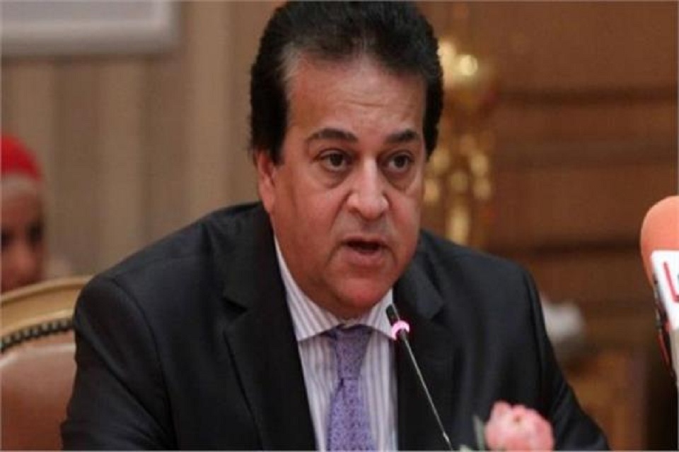 وزير التعليم العالي يوجه بمشاركة طلاب الجامعات فى جائزة مصر لتطبيقات الخدمات الحكومية