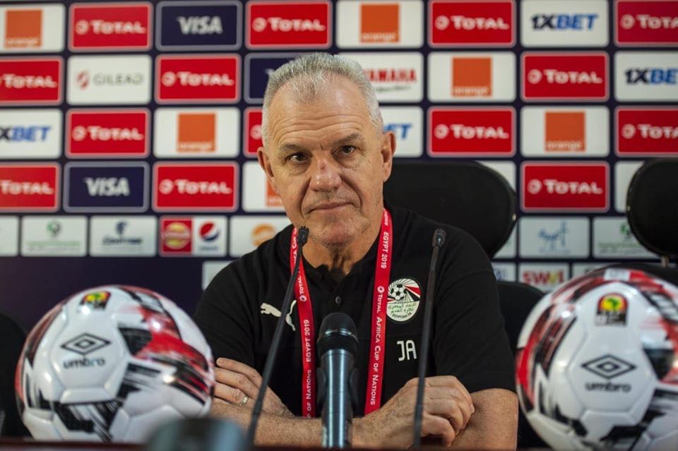 مفاجأة .. أجيري رفض التدخل في أزمة السوشيال ميديا للاعبي منتخب مصر