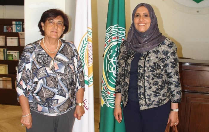 وزيرة الشؤون الاجتماعية والعمل تبحث مع منظمة 