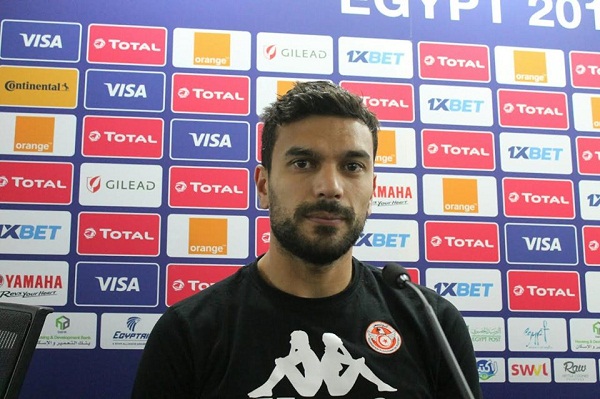 لاعب تونس : تعاهدنا علي ضرورة حسم الصعود لدور الـ 16