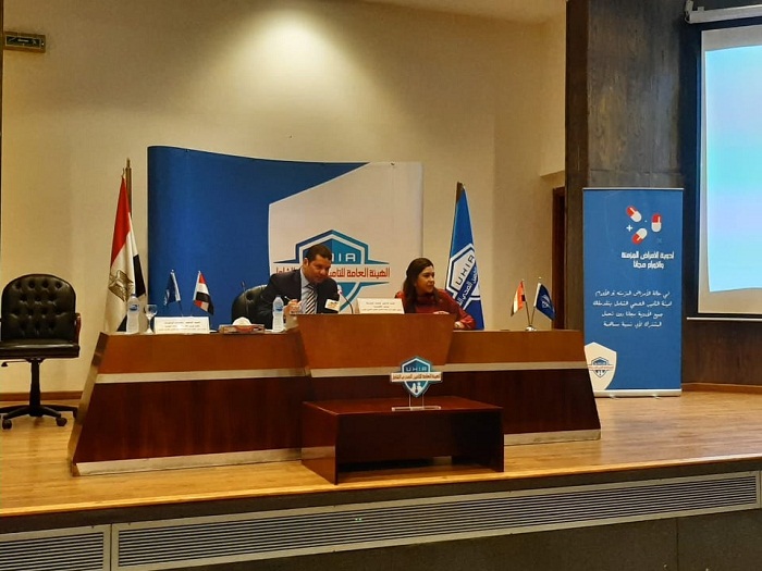 وزير المالية للصحفيين 