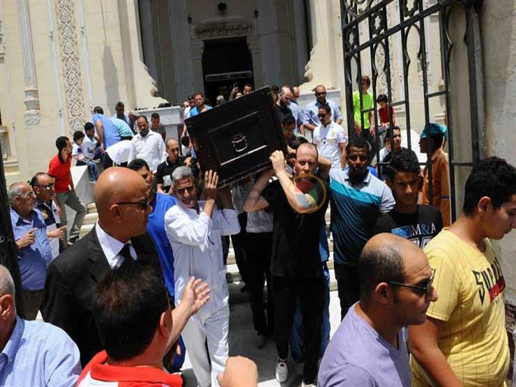 تشييع جنازة يوسف شريف رزق الله وسط غياب من الفنانين