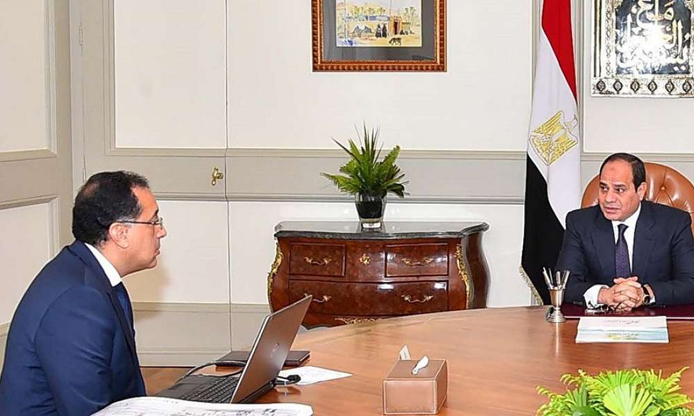 السيسى يوجه بتطوير سوق العتبة عقب حريقه.. ورئيس الوزراء يكلف ببدء العمل