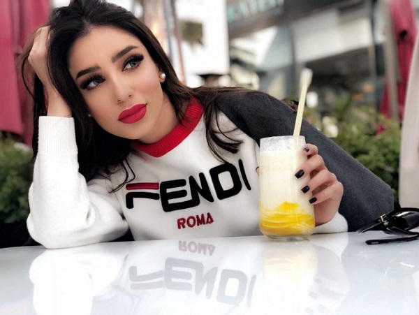 وفاة الفنانة البحرينية صابرين بورشيد بعد صراع مع المرض عن عمر يناهز 34 عاماً 