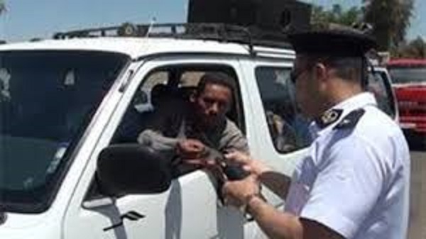 ضبط 5 سائقين لتعاطيهم المواد المخدرة أثناء القيادة 