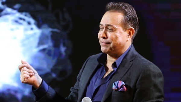 حكيم يحيي حفلا غنائبا بالساحل الشمالي للمرة الثانية بفندق تيوليب..الخميس