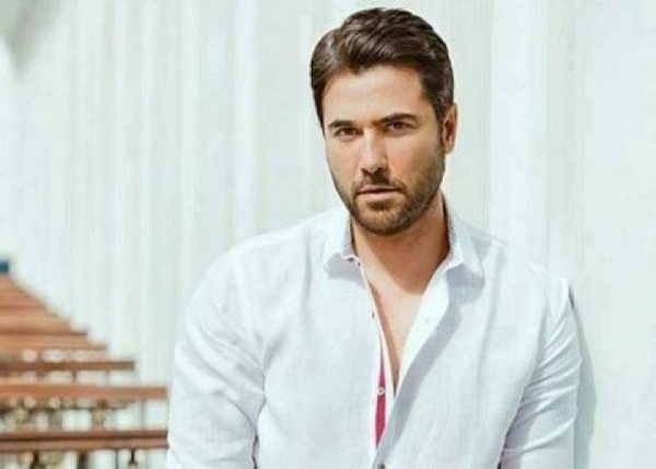 أحمد عز يستأنف تصوير مشاهده في فيلم العارف