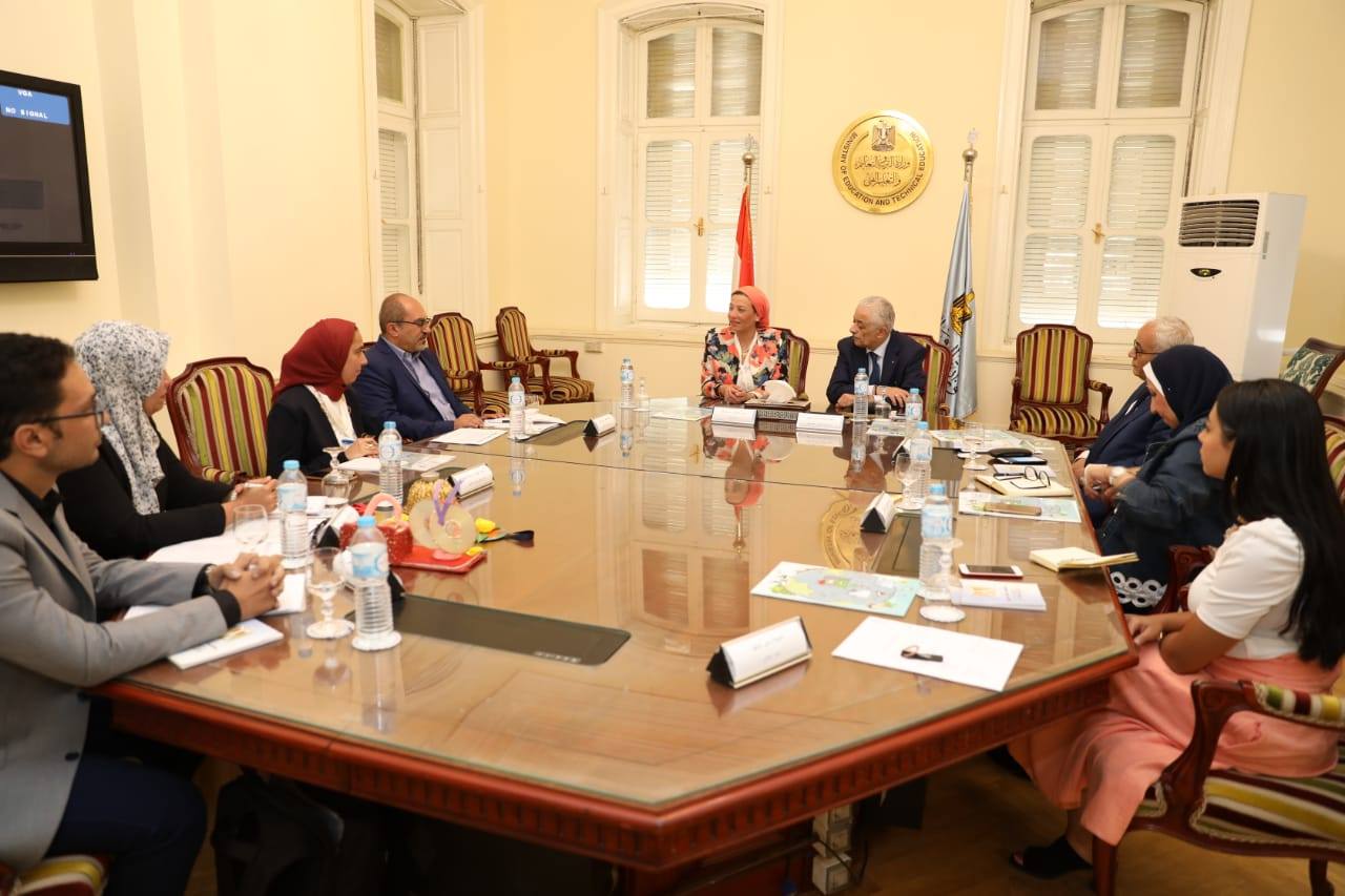 أول مرة في مصر.. استراتيجية جديدة لدمج المفاهيم البيئية في المناهج الدراسية بمراحل التعليم المختلفة