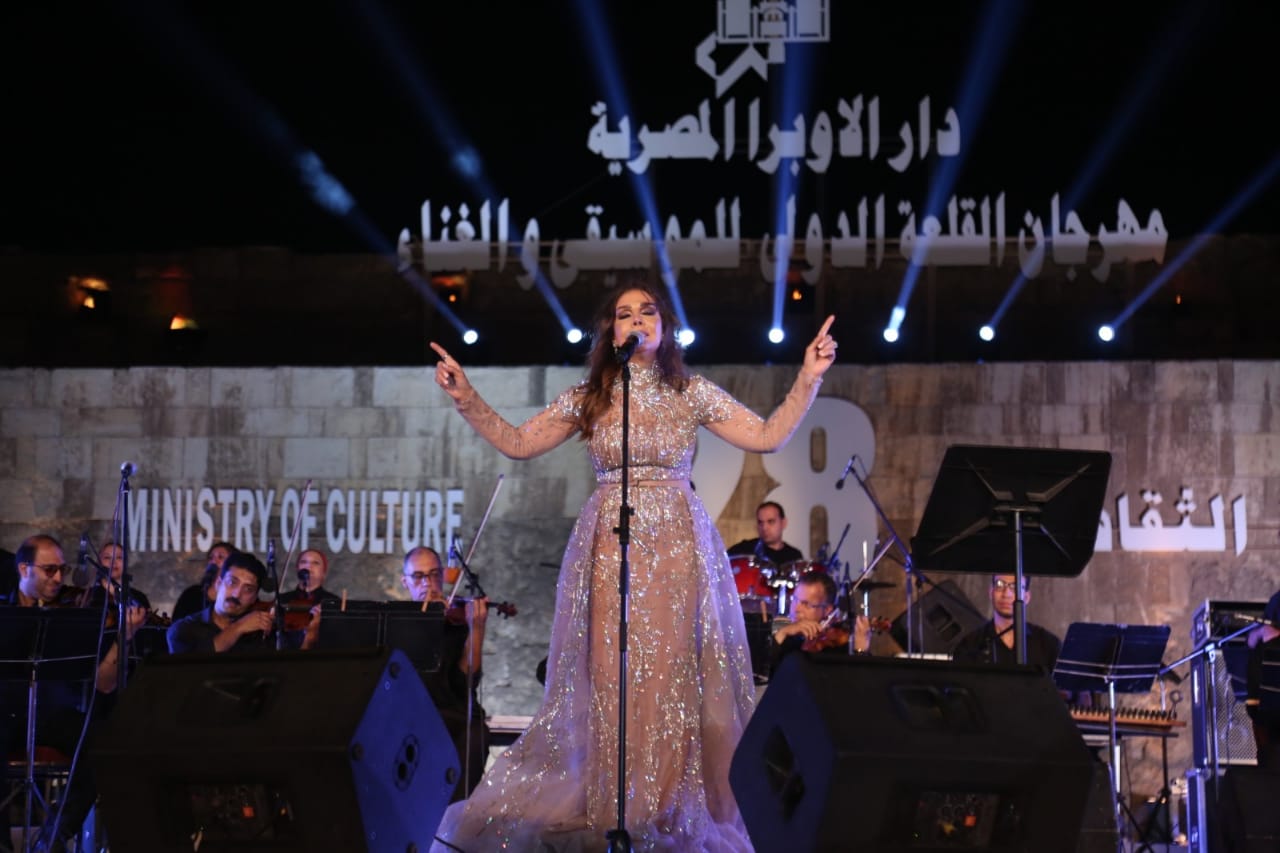 نادية مصطفى ومجد القاسم في رحاب قلعة صلاح الدين 