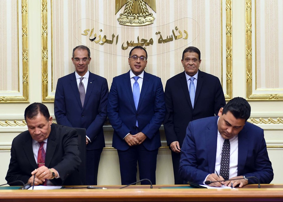 مدبولي يشهد توقيع اتفاقية بين 