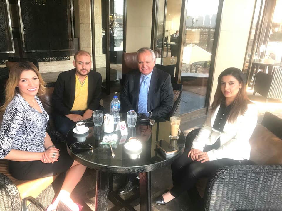 إعلام القاهرة والأهرام جروب الدولية باللجنة الاستشارية لدعم السلام العالمي

