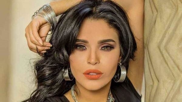 أمينة تحيى حفلا غنائيا بالزمالك
