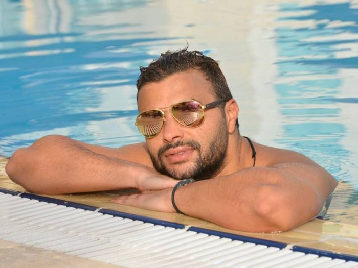 حسيت إني مش في مصر.. رامي صبري يوجه رسالة لـ وليد منصور بعد حفل الساحل