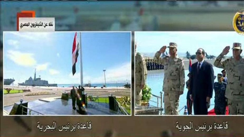 الرئيس السيسى يرفع علم مصر قاعدة برنيس العسكرية ويشهد المرحلة الختامية للمناورة قادر 