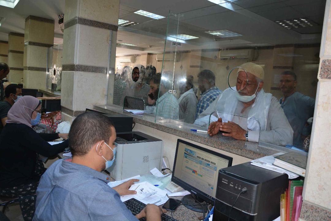 المنيا تستقبل 117 ألف طلب للتصالح في مخالفات البناء وفرق عمل لمتابعة المراكز التكنولوجية