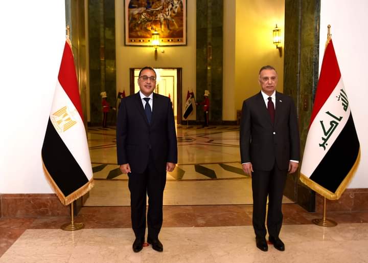 استقبال رسمى حافل لرئيس وزراء مصر بالعراق تمهيدا لبدء أعمال اللجنة المشتركة