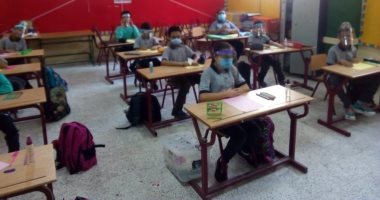 التعليم تؤكد التزام المدارس بمتابعة ارتداء الطلاب والمعلمين للكمامة 