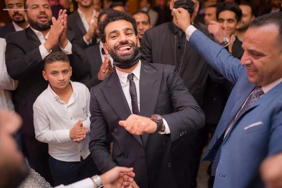 نقل محمد صلاح بسيارة معقمة ليستكمل العزل في منتجع الجونة