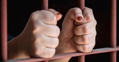 النيابة تحقق اليوم مع متهم اشترك مع آخر فى النصب على راغبى السفر 