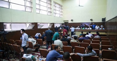استكمال محاكمة متهم بخطف مواطنة وهتك عرضها فى البساتين
