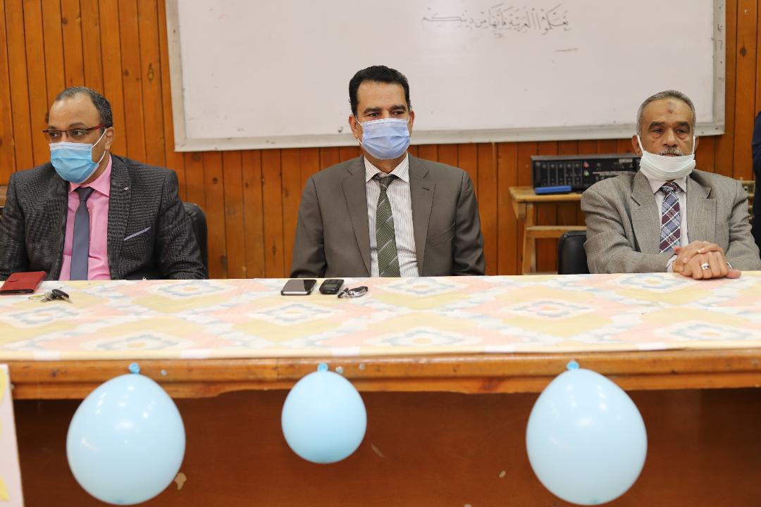 كلية آداب جنوب الوادى تنظم احتفالاً باليوم العالمى للغة العربية

