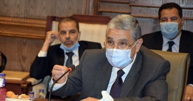 الكهرباء: رفع آى عداد عليه مديونية شهرين بدون إنذار واستبداله بمسبوق الدفع 
