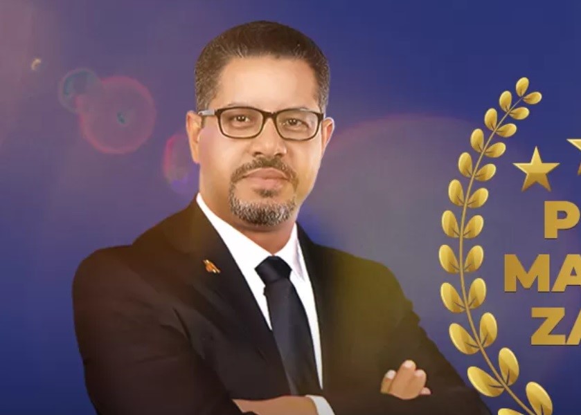 أستاذ جراحات السمنة يحذر من التسريب بعد عمليات السمنة