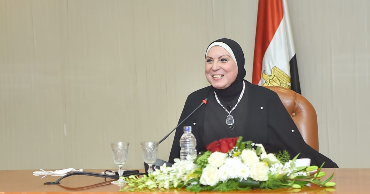 وزيرة التجارة تعلن عن خطة تطوير جديدة للقطاع.. تعرف علي التفاصيل