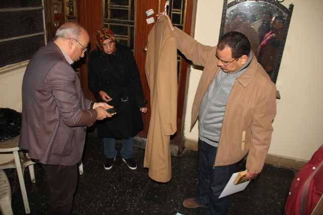 الثقافة تتسلم 257 كتاباً ومخطوطا لأديب نوبل من ابنته أم كلثوم