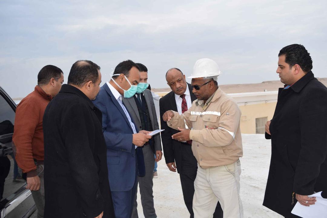 وفد هيئة تنمية الصعيد يتفقد عددا من المشروعات التنموية بالمنيا