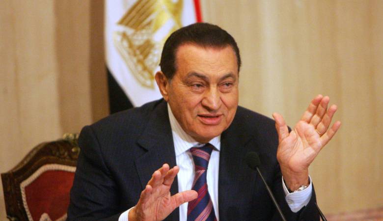 رئاسة الجمهورية تنعى الرئيس الأسبق حسني مبارك