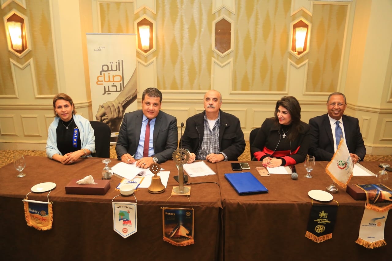تجديد مصنع للسجاد ضمن خطط تطوير قرية دار السلام بالفيوم