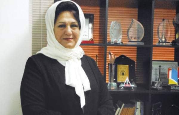 ساجدة الموسوي للمشهد: غصن عمري التوى على نخلة في العراق