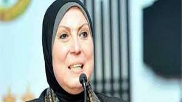 لقاءات مكثفة لوزيرة التجارة والصناعة مع المصدرين لبحث تداعيات أزمة 