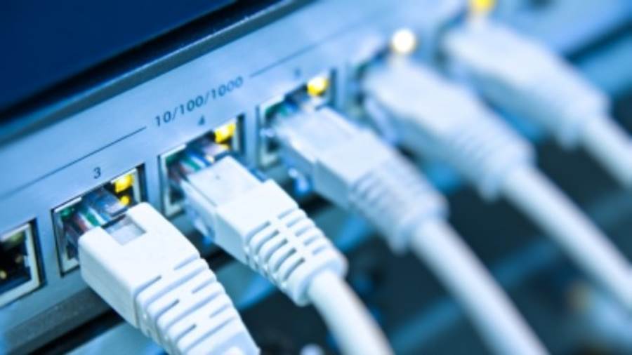 المصرية للاتصالات تكشف أسباب ضعف الإنترنت
